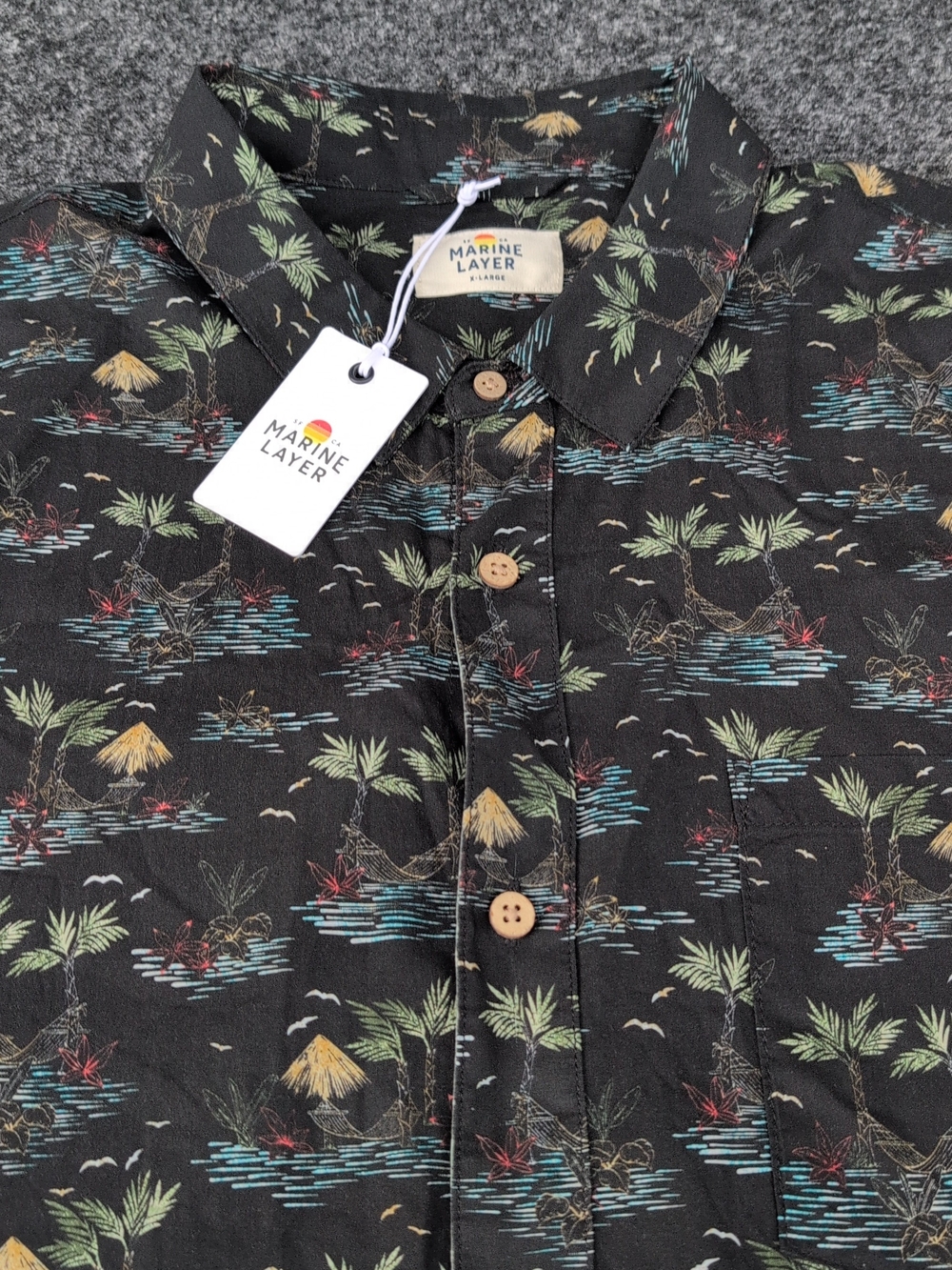 New Marine Layer Shirt Mens Extra Large Black Rayon Beachy Palm Print Button Up